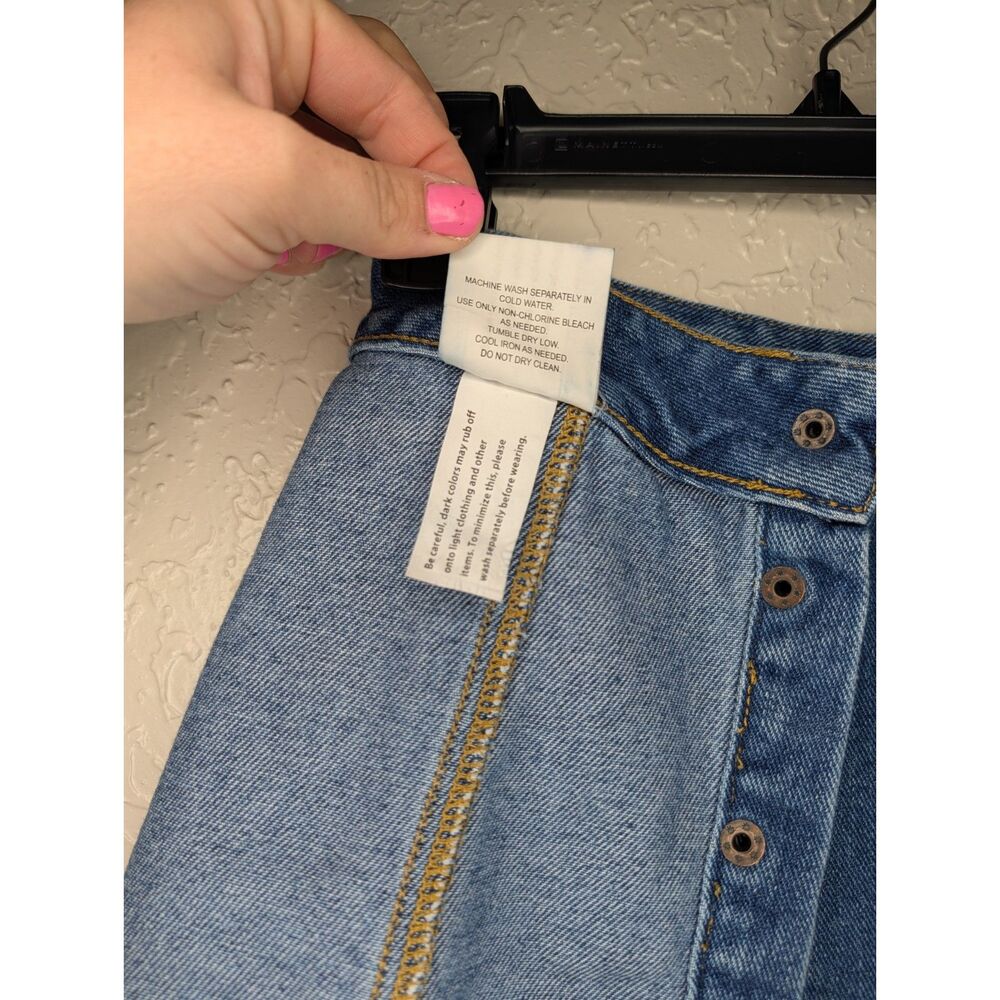 Brandy Melville Denim Mini Skirt Snap Front Button 100% Cotton Size 26 Small - Picture 7 of 10